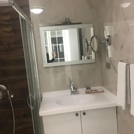 Wien Star Hotel, Adults Only Hotel 3*