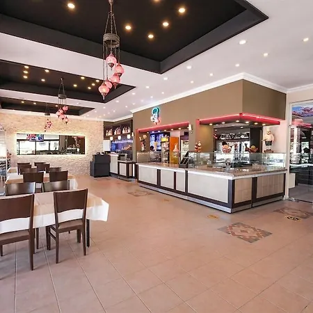 Wien Star Hotel, Adults Only 3* אלאניה