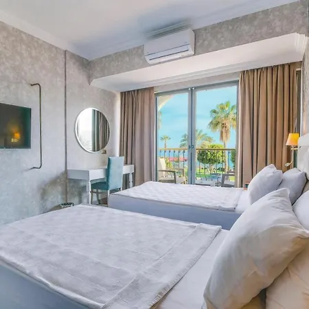 Wien Star Hotel, Adults Only אלאניה
